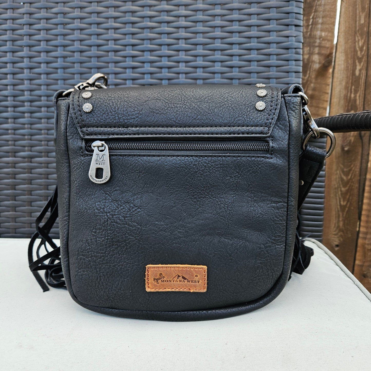 Montana_West_fringe_crossbody_MW1270-8360BK4