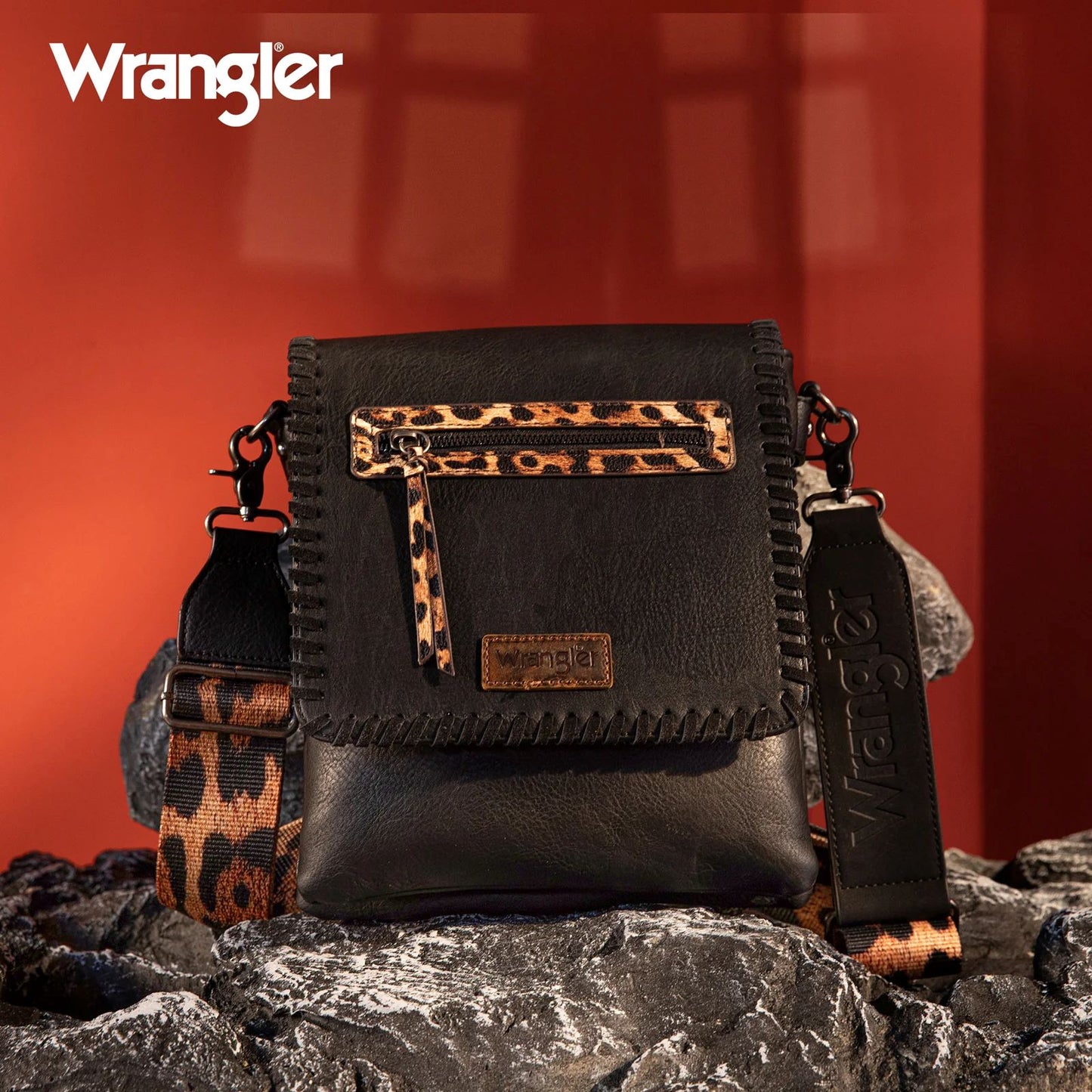 Wrangler Whipstitch Leopard Print Concealed Carry Western Crossbody Black