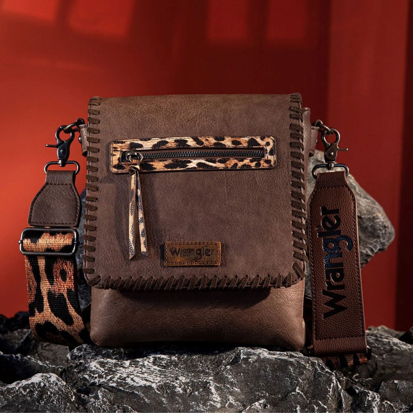 Wrangler Whipstitch Leopard Print Concealed Carry Western Crossbody Coffee