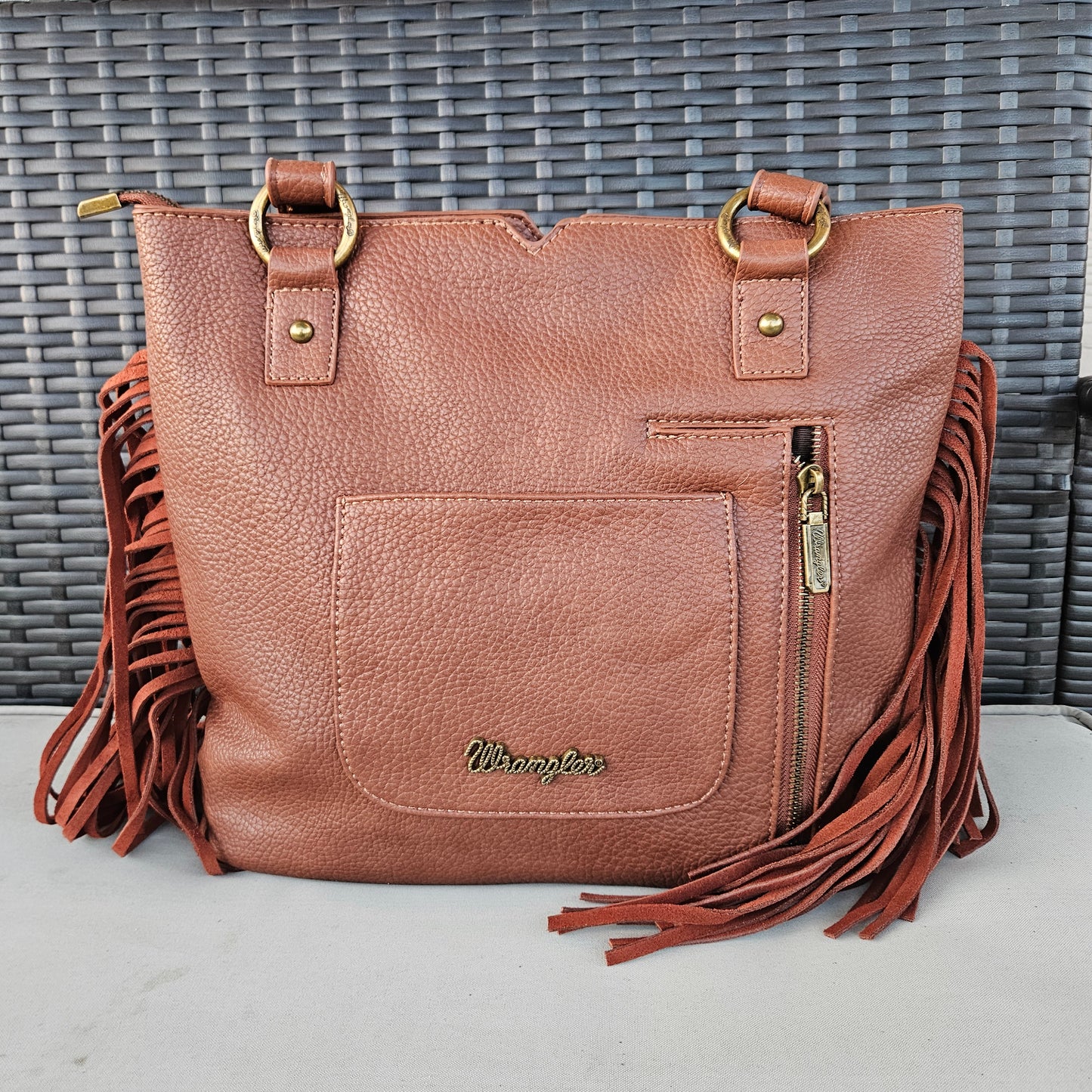 Wrangler Concealed Carry Western Fringe Handbag Brown